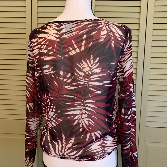 Beautiful Palm Pattern Silk Blouse - Picture 4 of 14